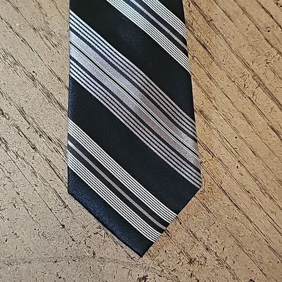 Black and silver tie DKNY - Picture 2 of 6